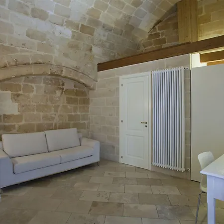 Antico Convicino & 4*