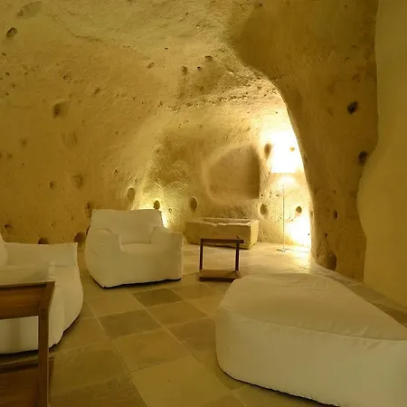 Antico Convicino & 4* Matera