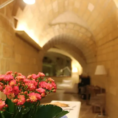 Antico Convicino & بيت ضيافة 2*