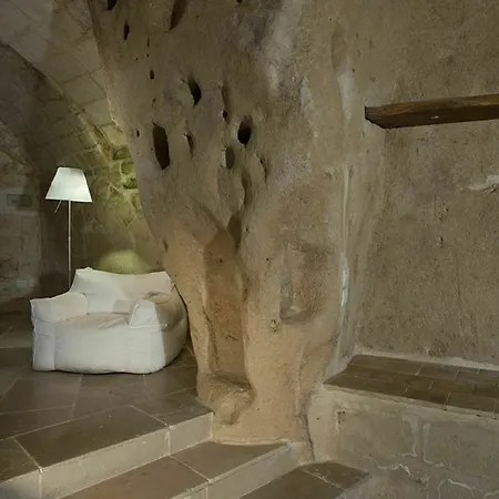 Antico Convicino & 4* Matera