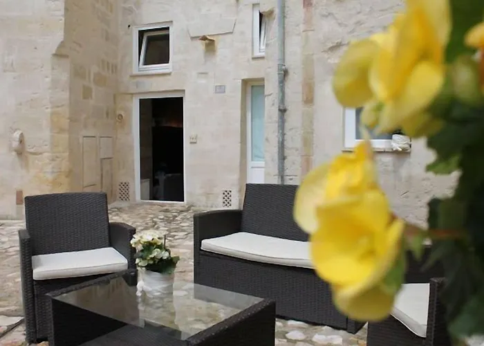 Antico Convicino & 4*